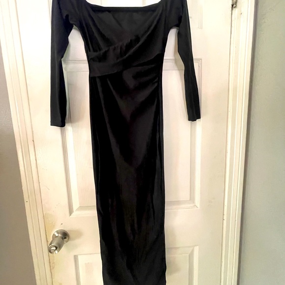 SHEIN SXY Solid Off Shoulder Bodycon Dress - Picture 2 of 4